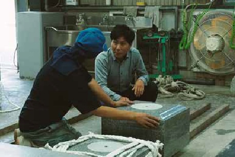 ナルモトの製造と販売が一体となってお客様を支援